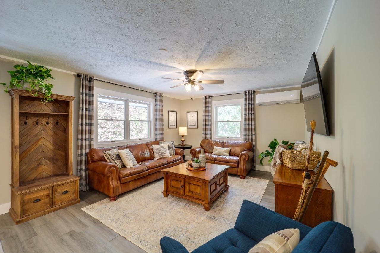 Pet-Friendly Boone Vacation Rental With Deck! Екстер'єр фото
